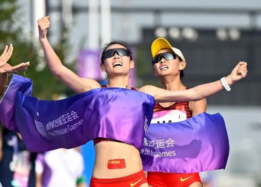 靴が脱げても金メダル！ 杭州アジア大会女子20キロ競歩